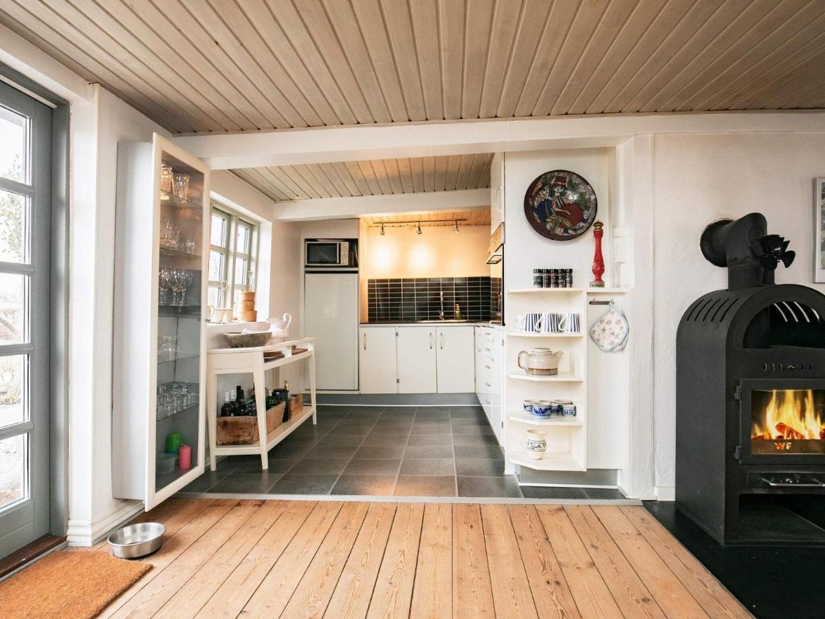 4 Person Holiday Home In Tranek R Tranekær Exteriör bild